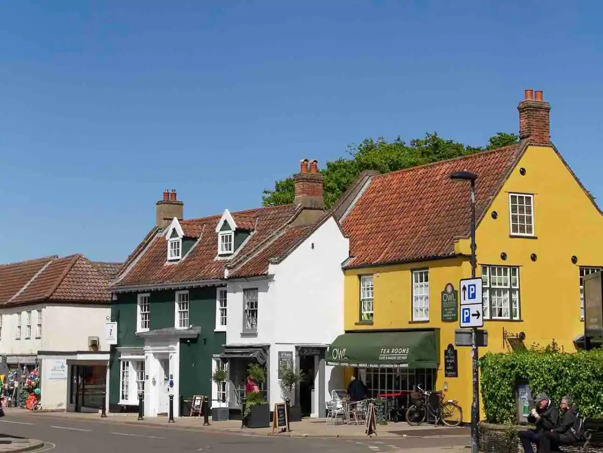 Holt Tourist Information & Cafe